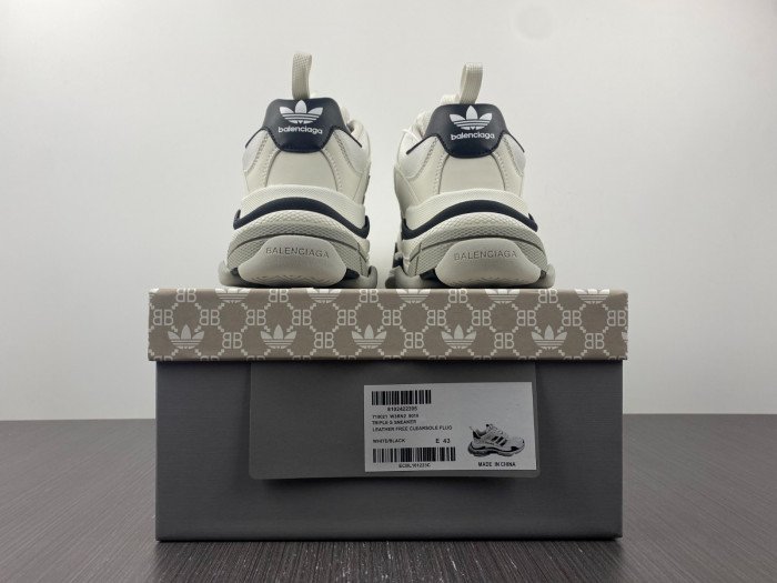 bl triple s trainers sneakers 22041201