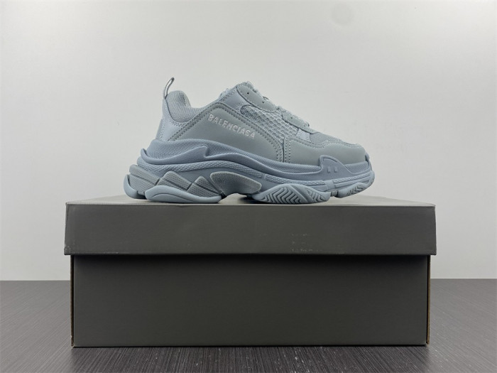 bl triple s trainers sneakers 22061001