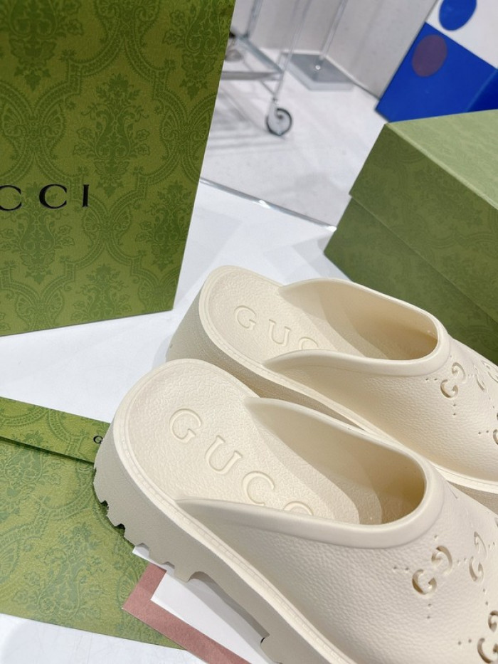 guc sandal