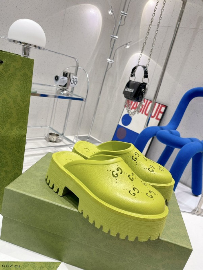 guc sandal
