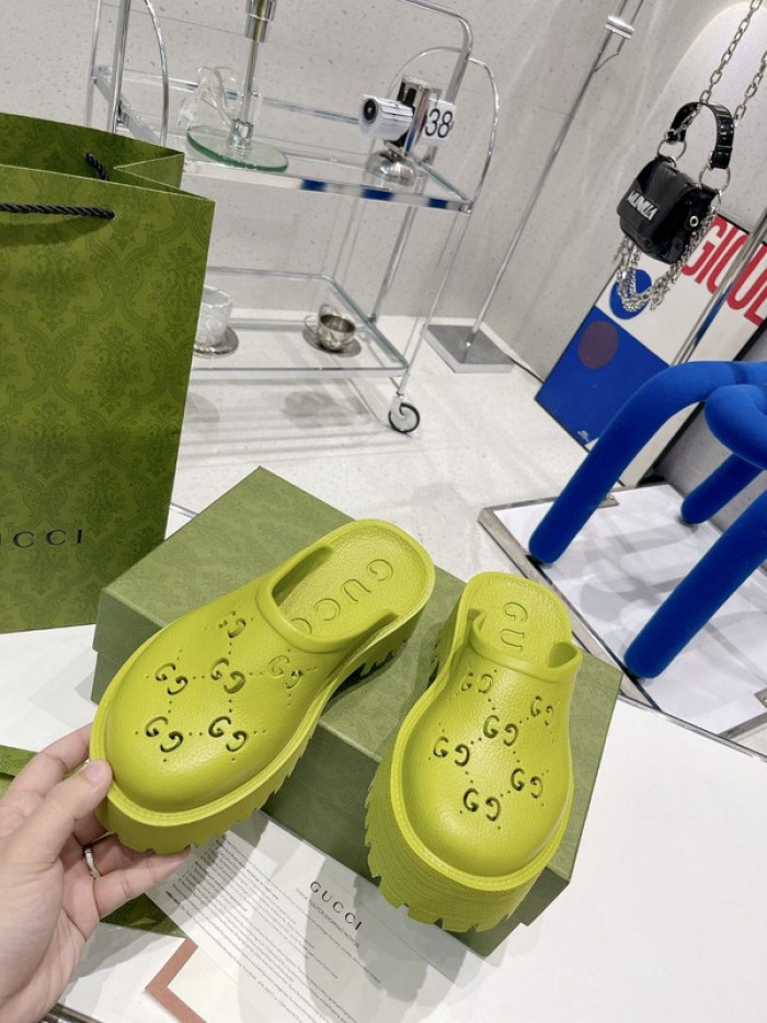 guc sandal