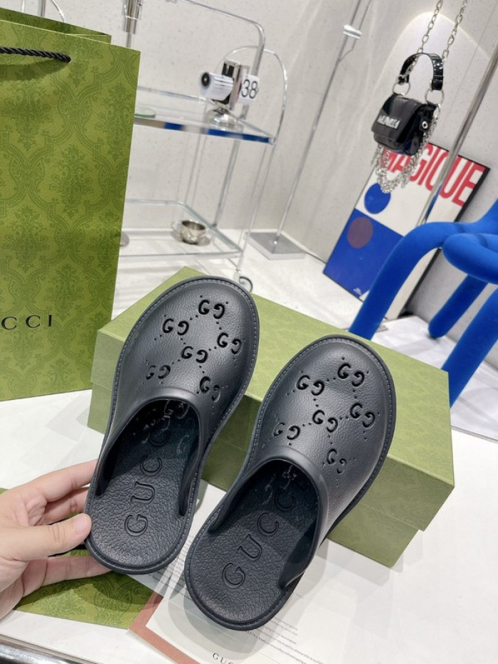 guc sandal