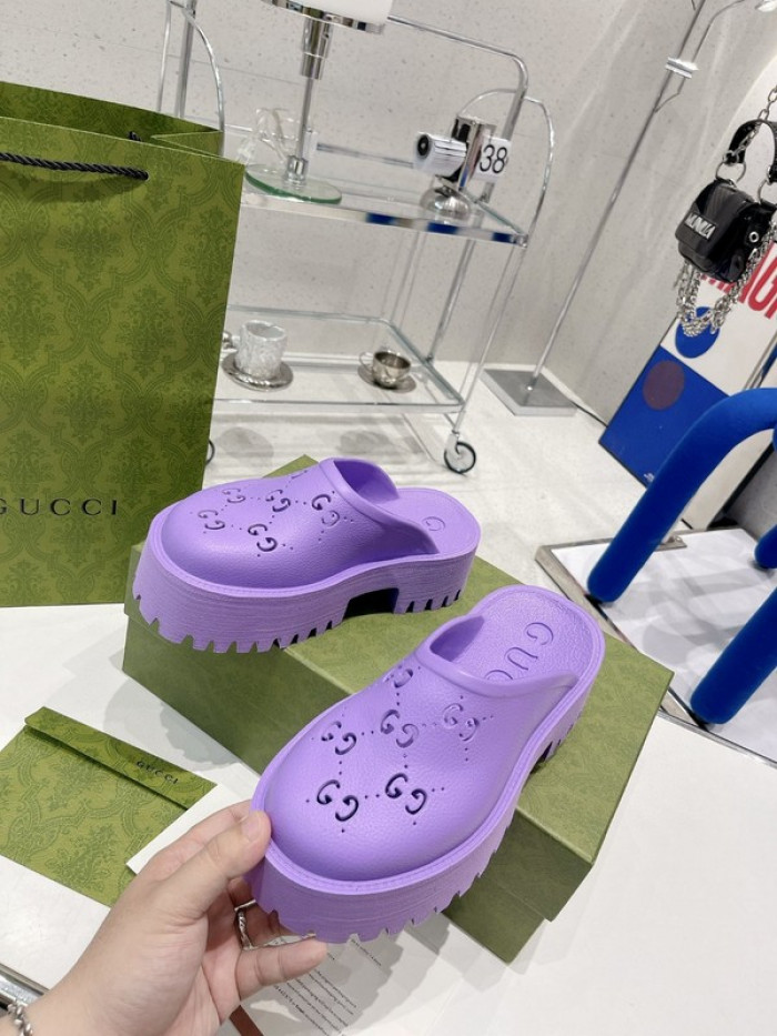 guc sandal
