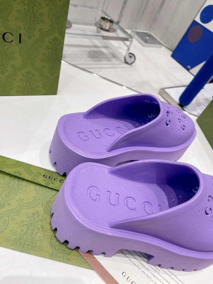guc sandal