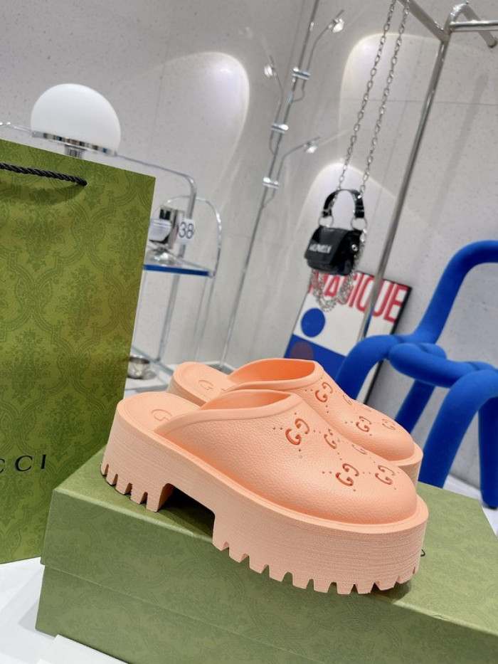 guc sandal
