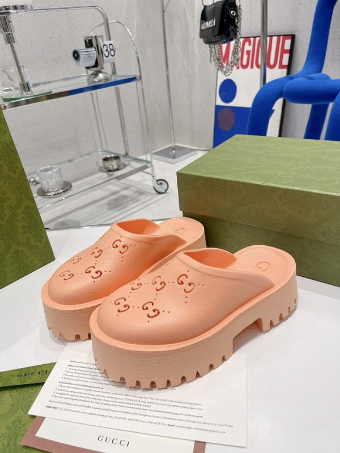 guc sandal