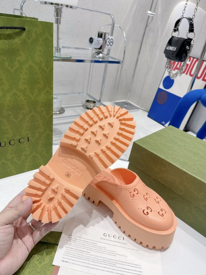 guc sandal