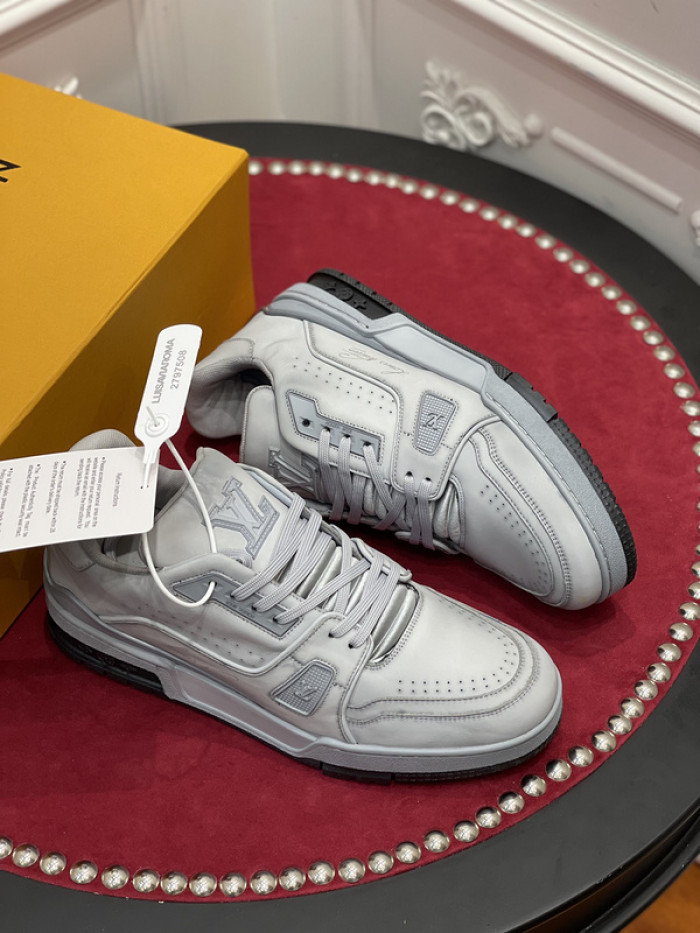 lovt sneaker