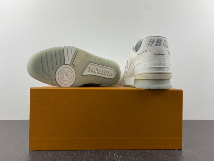 lovt sneaker
