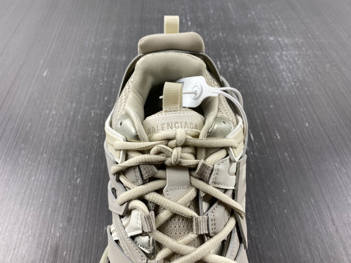 bl track trainers sneaker