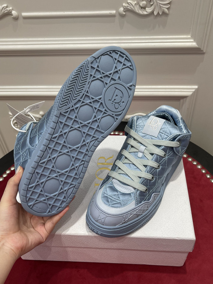 dr trainer sneaker