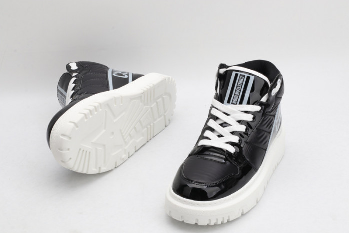 dr trainer sneaker