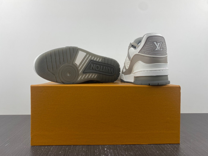 lovt sneaker