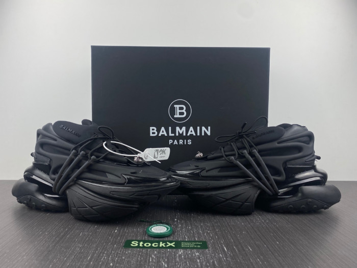 balmain sneakers 22120603