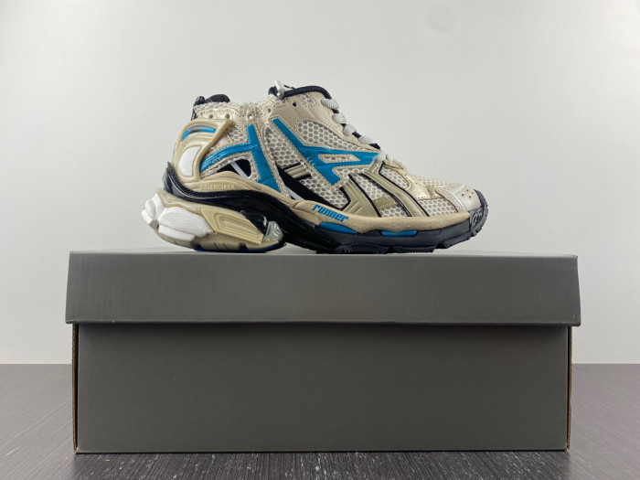 bl runner trainers sneakers