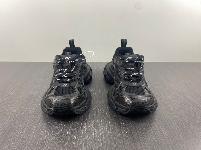 bl 3xl sneaker