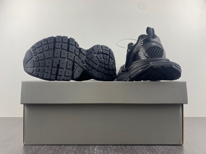 bl 3xl sneaker