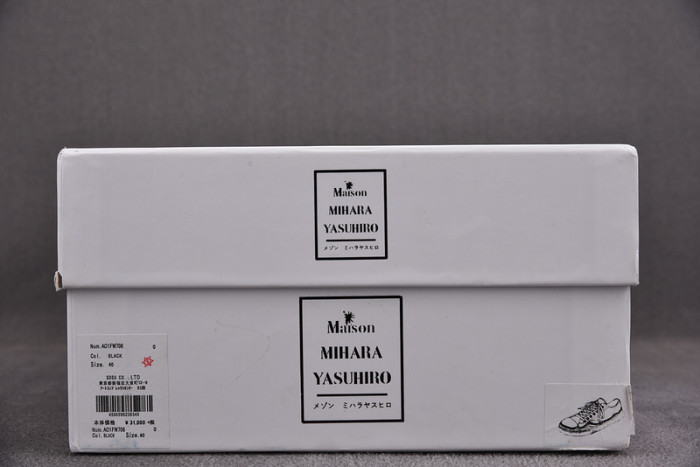 maison mihara yasuhiro sneaker
