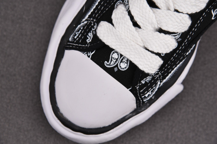 maison mihara yasuhiro sneaker