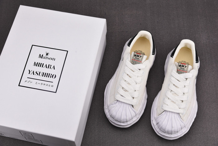 maison mihara yasuhiro sneaker