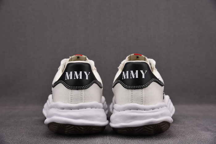 maison mihara yasuhiro sneaker