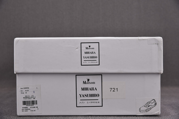 maison mihara yasuhiro sneaker