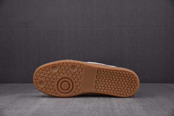 maison mihara yasuhiro sneaker