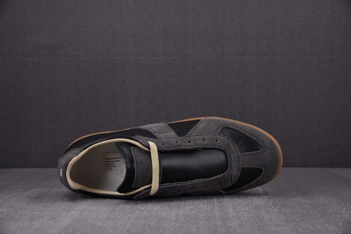 maison mihara yasuhiro sneaker