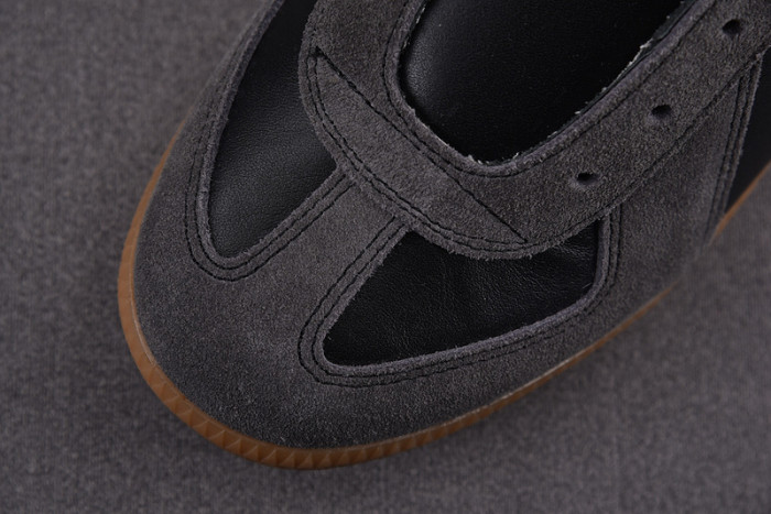 maison mihara yasuhiro sneaker