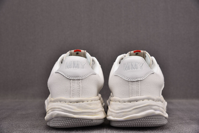 maison mihara yasuhiro sneaker