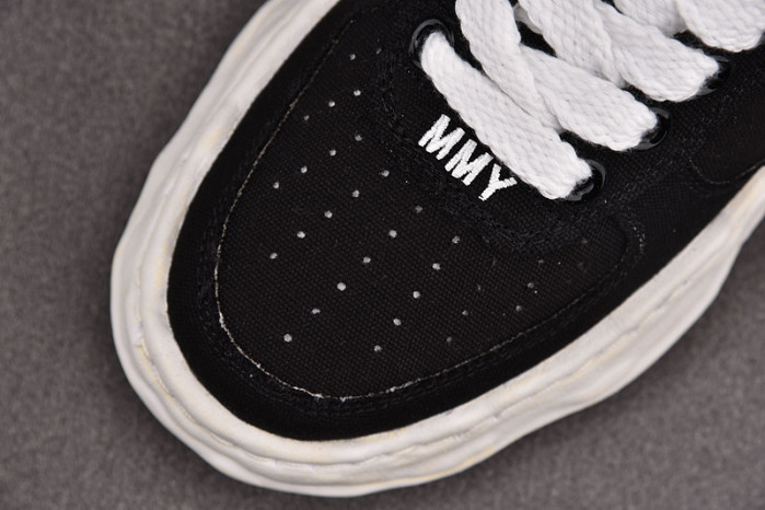 maison mihara yasuhiro sneaker