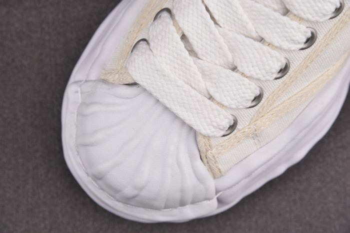maison mihara yasuhiro sneaker