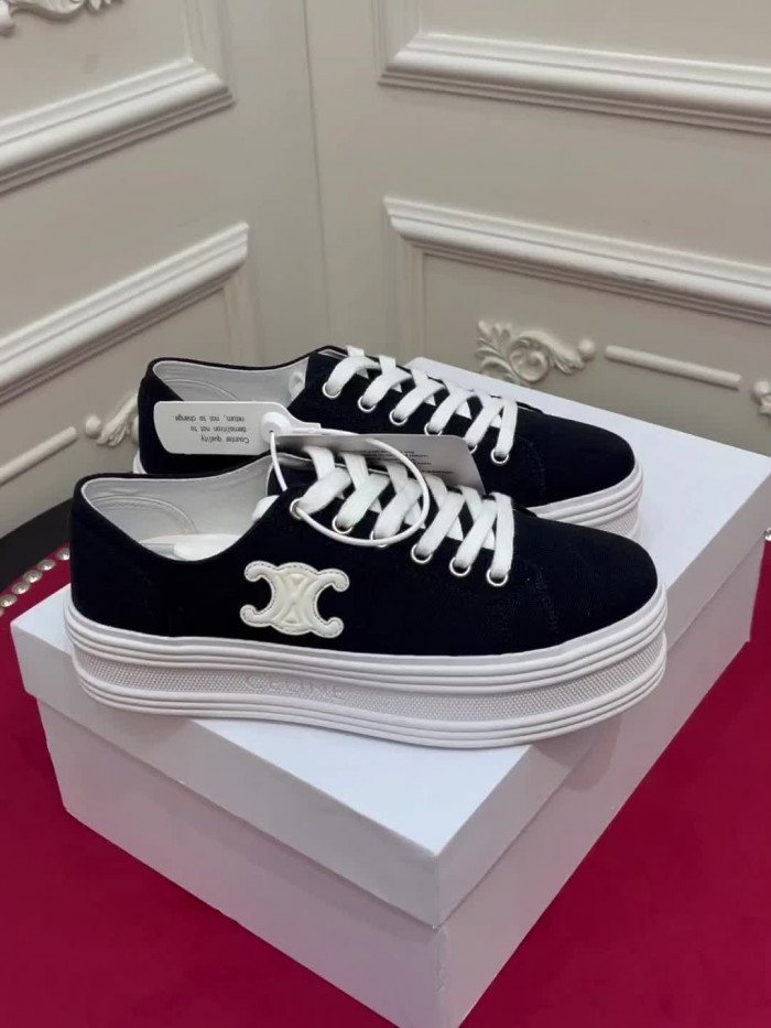 clin sneaker