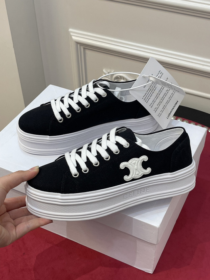 clin sneaker