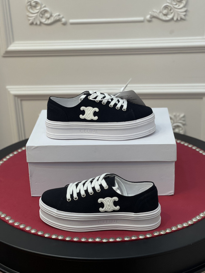 clin sneaker