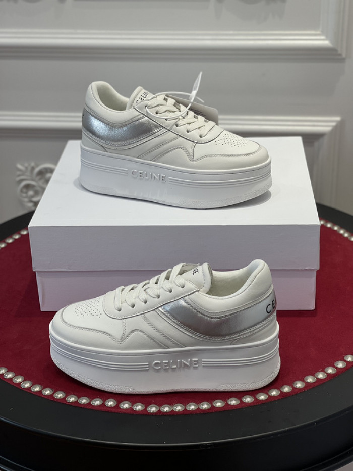clin sneaker