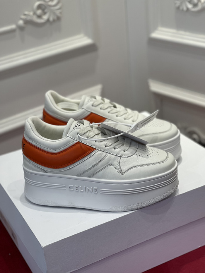 clin sneaker