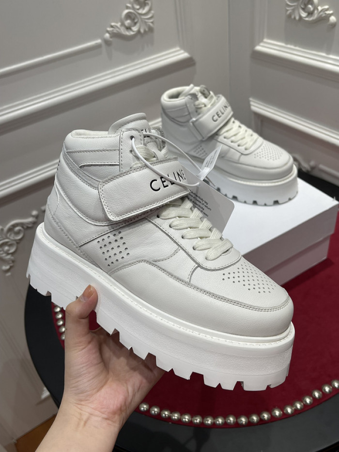 clin sneaker