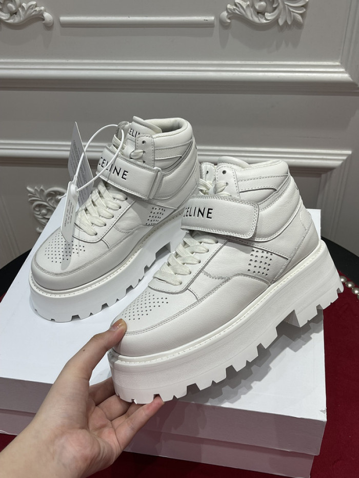 clin sneaker