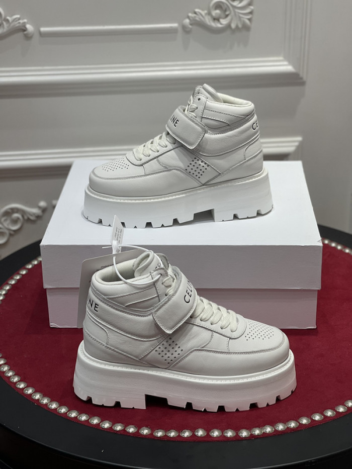 clin sneaker