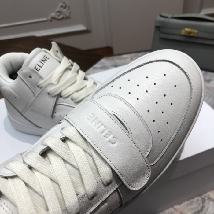 clin sneaker