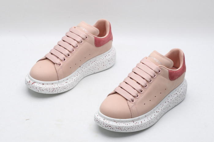 alex mcqu sneakers