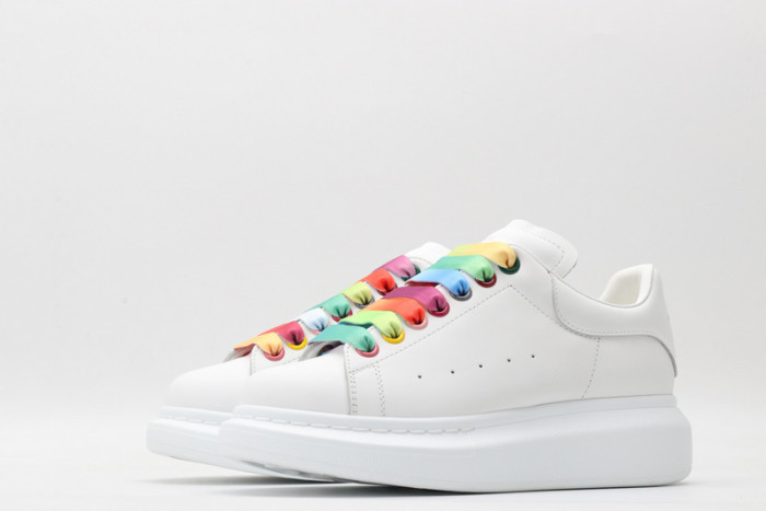alex mcqu sneakers