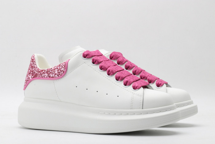 alex mcqu sneakers