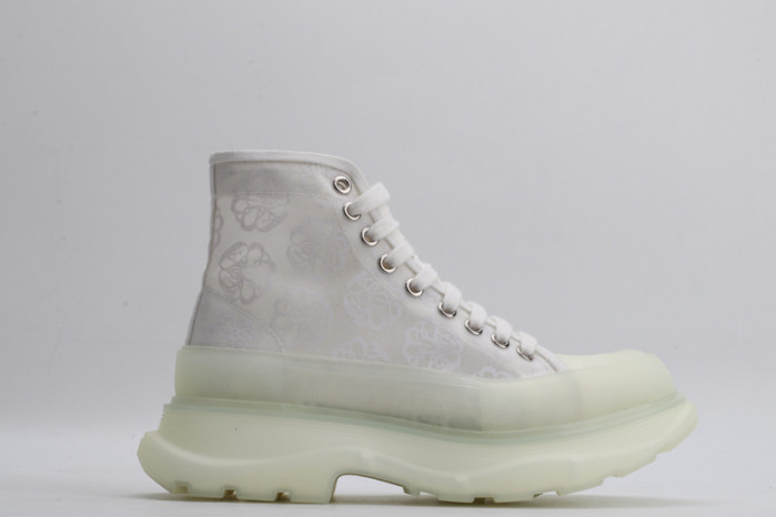 alex mcqu sneakers