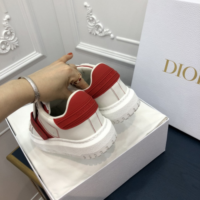 dr trainer sneaker