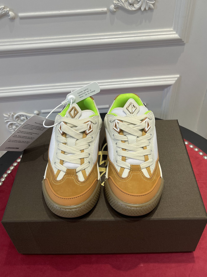 dr trainer sneaker