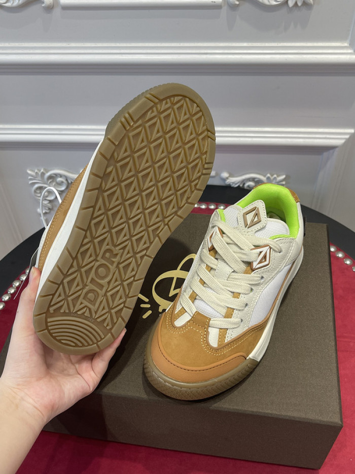 dr trainer sneaker