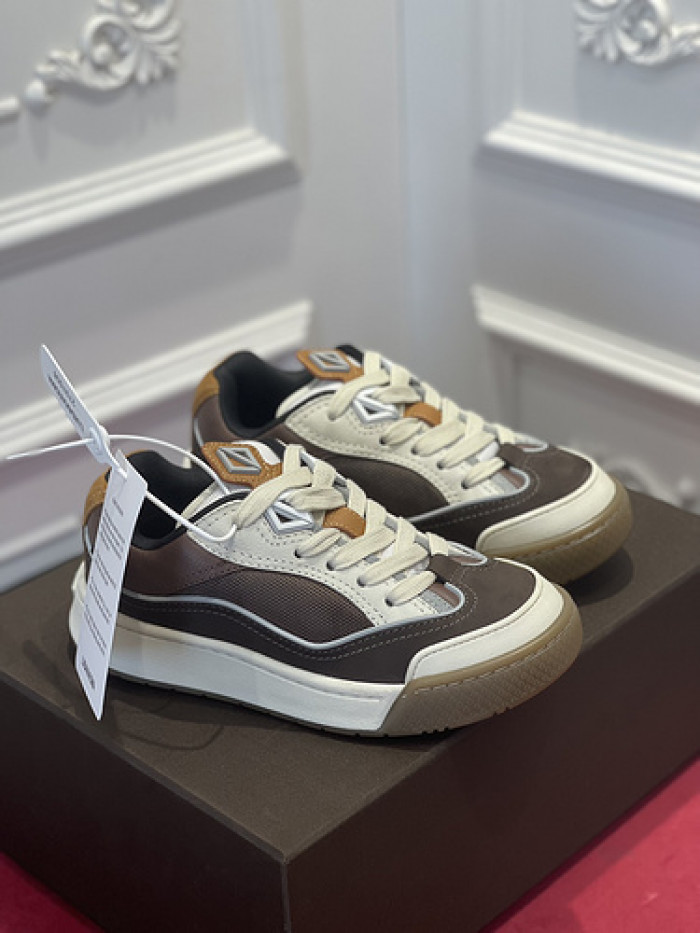 dr trainer sneaker