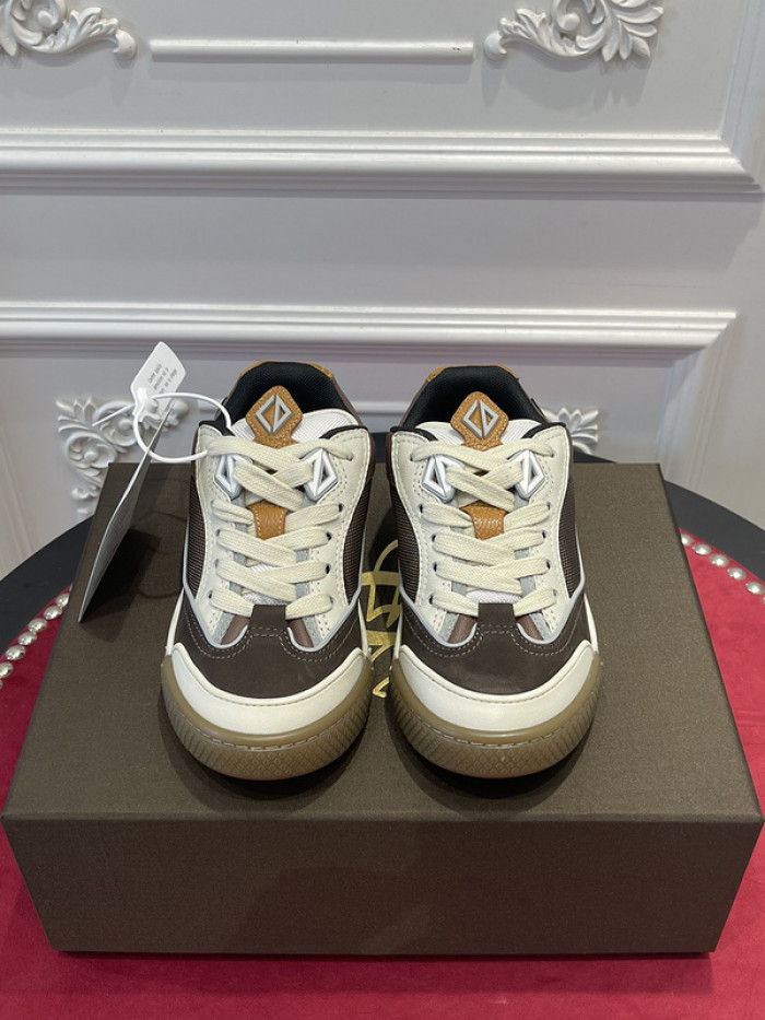 dr trainer sneaker